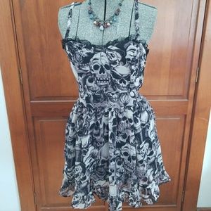 Black and grey skull dress